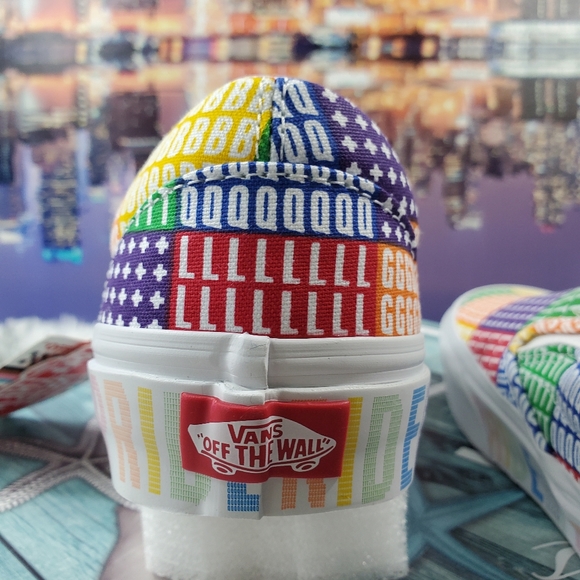 Vans Pride Classic slip-on multi/true - Picture 6 of 15